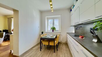 Prodej domu 184 m², Zásmuky