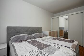 Ložnice - Pronájem bytu 2+kk v osobním vlastnictví 53 m², Brno