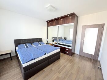 Pronájem bytu 3+kk v osobním vlastnictví 87 m², Praha 5 - Zličín