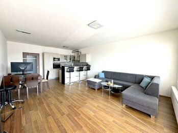 Pronájem bytu 2+kk v osobním vlastnictví 62 m², Praha 5 - Smíchov