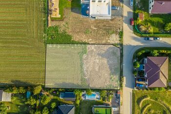 Prodej pozemku 1290 m², Měšice