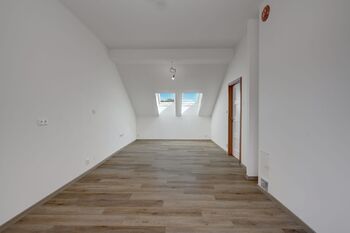 Prodej bytu 2+kk v osobním vlastnictví 75 m², Vilémovice