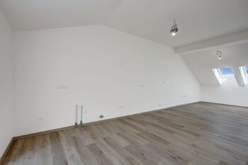 Prodej bytu 2+kk v osobním vlastnictví 75 m², Vilémovice