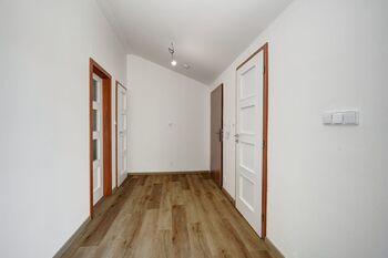 Prodej bytu 2+kk v osobním vlastnictví 75 m², Vilémovice