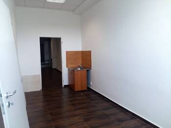 Kuchyňka - Pronájem obchodních prostor 86 m², Rožnov pod Radhoštěm