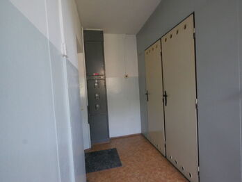 Pronájem bytu 3+1 v družstevním vlastnictví 65 m², Praha 4 - Krč