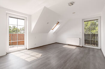 Prodej domu 161 m², Praha 9 - Dolní Počernice