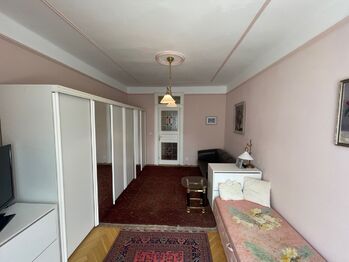 LOZNICE 2 - Pronájem bytu 5+1 v osobním vlastnictví 180 m², Karlovy Vary