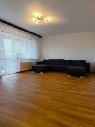 Obývací pokoj - Pronájem bytu 3+1 v osobním vlastnictví 78 m², Velké Popovice