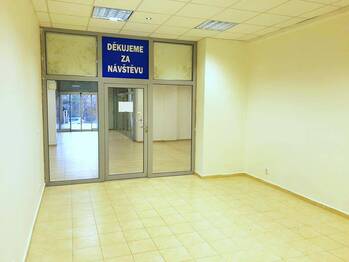 Pronájem obchodních prostor 25 m², Rožnov pod Radhoštěm