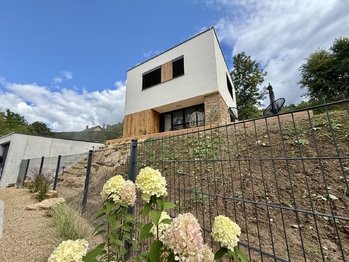 stav ke dni 17. 9. 2025 - Prodej domu 96 m², Prachatice