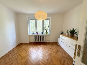 Pronájem bytu 2+1 v osobním vlastnictví 69 m², Praha 8 - Kobylisy