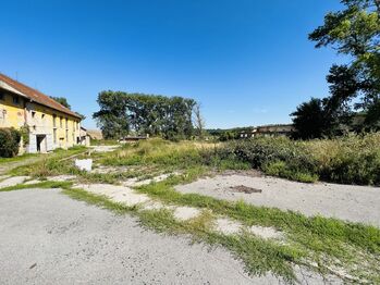 Prodej pozemku 19143 m², Uhřice