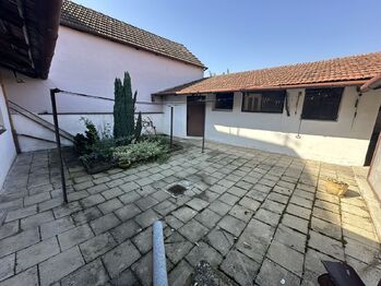 Prodej domu 110 m², Hrušky