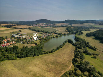 Prodej pozemku 1909 m², Zvěstov