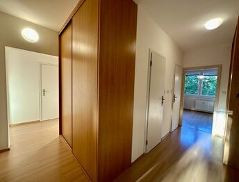 Pronájem bytu 4+1 v osobním vlastnictví 86 m², Praha 4 - Modřany