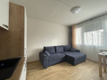 Pronájem bytu 2+kk v družstevním vlastnictví 43 m², Volary