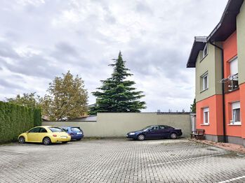 Pronájem bytu 2+kk v osobním vlastnictví 37 m², Praha 9 - Horní Počernice