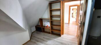 šatna v podkroví - Prodej chaty / chalupy 120 m², Slavonice