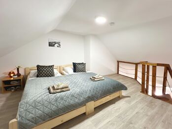 Prodej hotelu 392 m², Volary