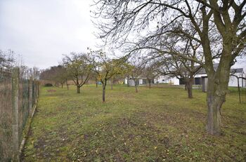 Prodej pozemku 1175 m², Křelov-Břuchotín