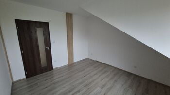 Pronájem bytu 2+kk v osobním vlastnictví 60 m², Rostoklaty