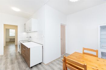 Pronájem bytu 2+1 v osobním vlastnictví 63 m², Tábor