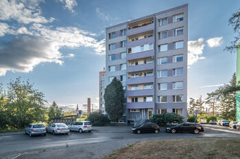 Pronájem bytu 1+kk v osobním vlastnictví 37 m², Kladno