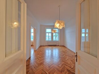 Pronájem bytu 3+1 v osobním vlastnictví 115 m², Praha 3 - Žižkov