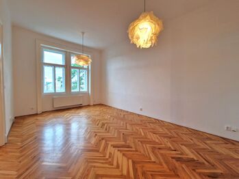 Pronájem bytu 3+1 v osobním vlastnictví 115 m², Praha 3 - Žižkov