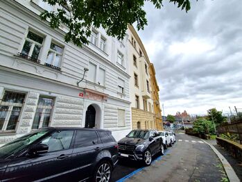 Pronájem bytu 3+1 v osobním vlastnictví 115 m², Praha 3 - Žižkov