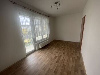 Pronájem bytu 3+kk v osobním vlastnictví 68 m², Praha 9 - Čakovice