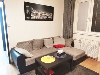 Pronájem bytu 2+kk v osobním vlastnictví 36 m², Mokrá-Horákov