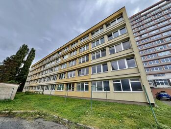 Prodej bytu 2+kk v osobním vlastnictví 49 m², Bílina