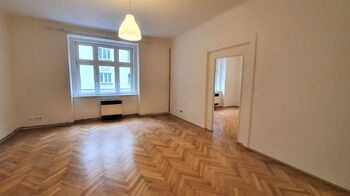 Pronájem bytu 3+1 v osobním vlastnictví 78 m², Praha 6 - Bubeneč