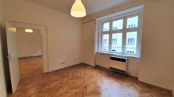 Pronájem bytu 3+1 v osobním vlastnictví 78 m², Praha 6 - Bubeneč