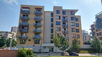 Pronájem bytu 2+kk v osobním vlastnictví 42 m², Praha 9 - Letňany