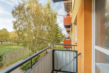 Balkon. - Pronájem bytu 3+1 v osobním vlastnictví 62 m², Jindřichův Hradec