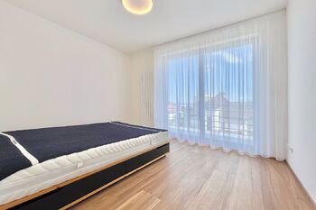 Ložnice - Pronájem bytu 4+kk v osobním vlastnictví 77 m², Praha 4 - Michle