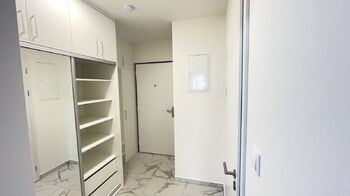 Pronájem bytu 1+kk v osobním vlastnictví 37 m², Kladno