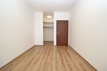 Pronájem bytu 2+kk v osobním vlastnictví 51 m², Praha 9 - Černý Most