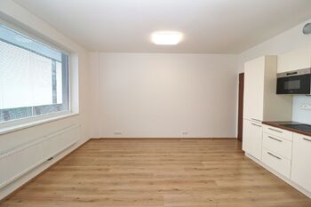 Pronájem bytu 2+kk v osobním vlastnictví 51 m², Praha 9 - Černý Most