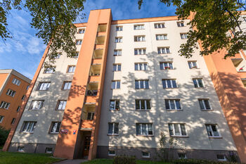 Pronájem bytu 2+1 v osobním vlastnictví 55 m², Praha 6 - Břevnov