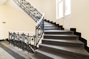 Pronájem bytu 1+kk v osobním vlastnictví 36 m², Praha 7 - Holešovice
