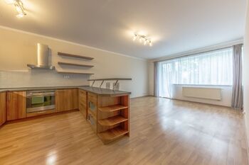 Pronájem bytu 2+kk v osobním vlastnictví 57 m², Praha 9 - Horní Počernice