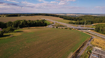 Prodej pozemku 16361 m², Hrabyně