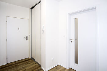 Prodej bytu 3+kk v osobním vlastnictví 53 m², Praha 4 - Braník