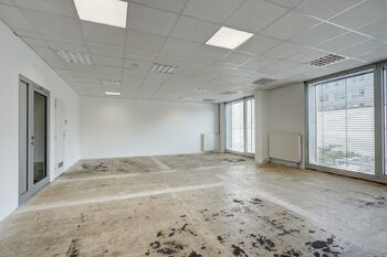 pohled 2 NP foto 2 - Pronájem obchodních prostor 277 m², Brno