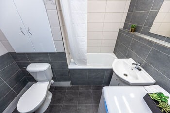 Pronájem bytu 2+kk v družstevním vlastnictví 45 m², Praha 5 - Stodůlky