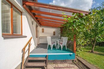 pergola - Prodej domu 104 m², Hradec Králové